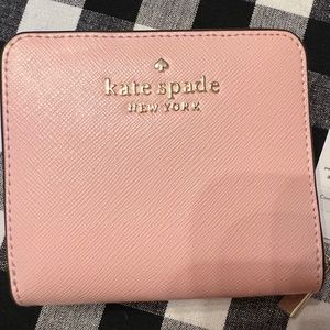 Kate Spade NWT staci saffiano leather small saffiano leathe chalk pink